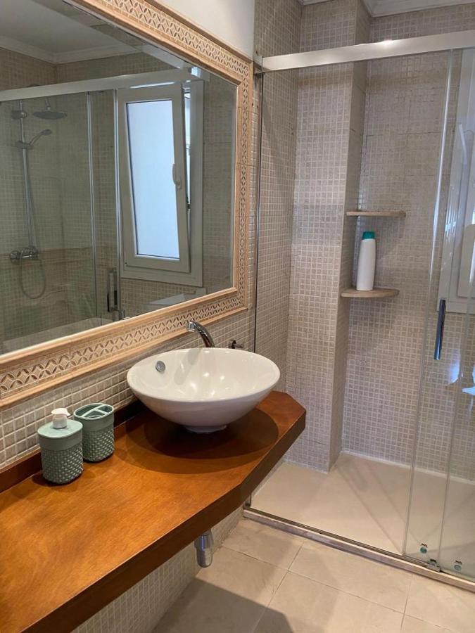 Apartamento Junto Al Puerto Deportivo De Estepona Exteriör bild