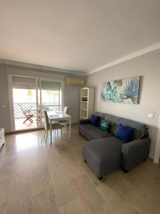 Apartamento Junto Al Puerto Deportivo De Estepona Exteriör bild